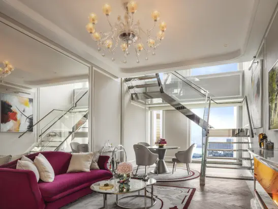 Deluxe Duplex Suite